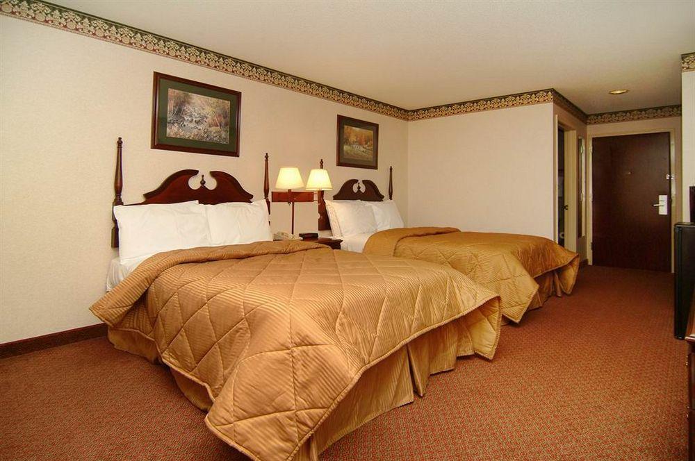 Quality Inn & Suites Pine Bluff Εξωτερικό φωτογραφία