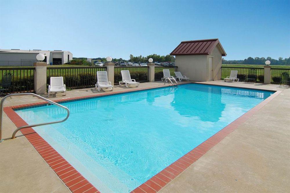 Quality Inn & Suites Pine Bluff Ανέσεις φωτογραφία