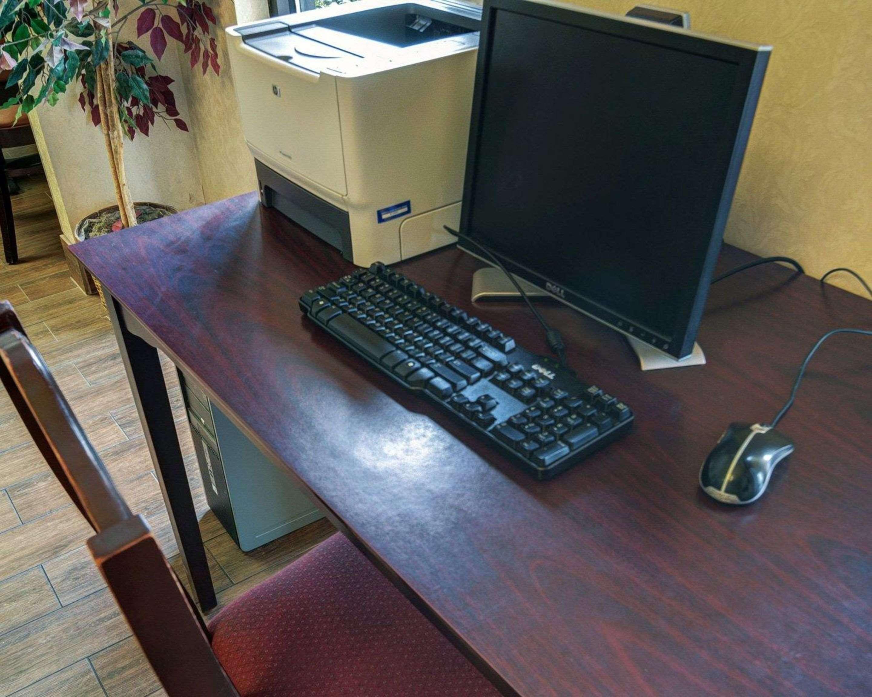 Quality Inn & Suites Pine Bluff Εξωτερικό φωτογραφία